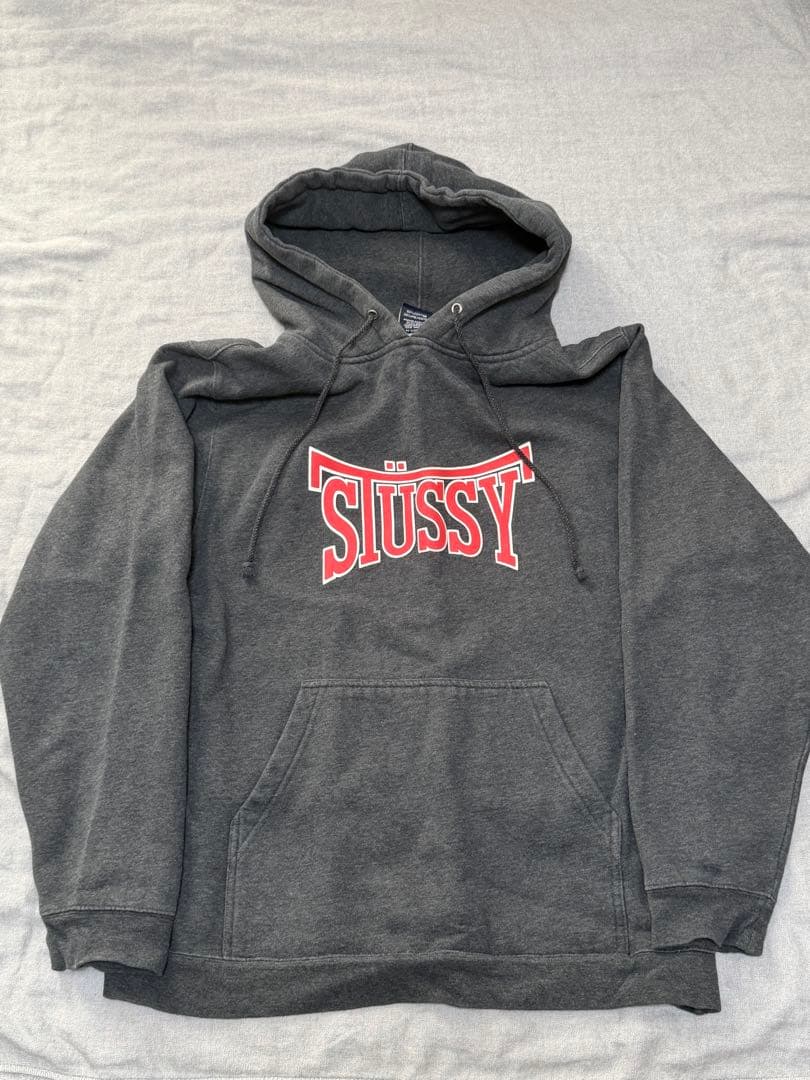 STUSSY パーカー