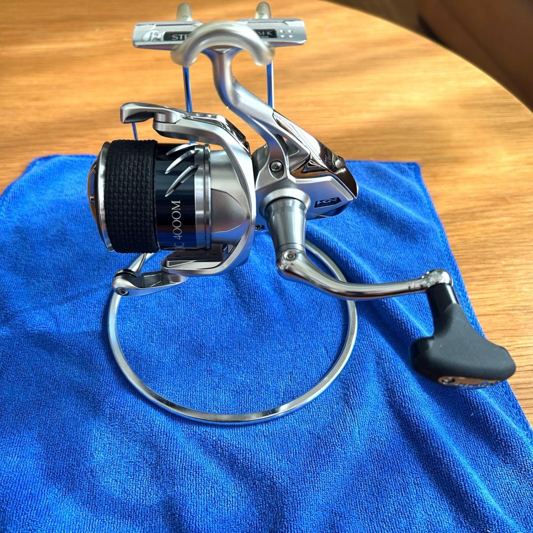 【美品】SHIMANO STRADIC 4000MHGMスピニングリール