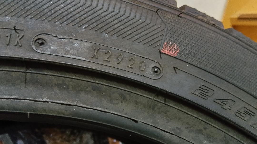 その②送料含・日本製造未使用2本　245/45R18　グッドイヤーアイスナビ7