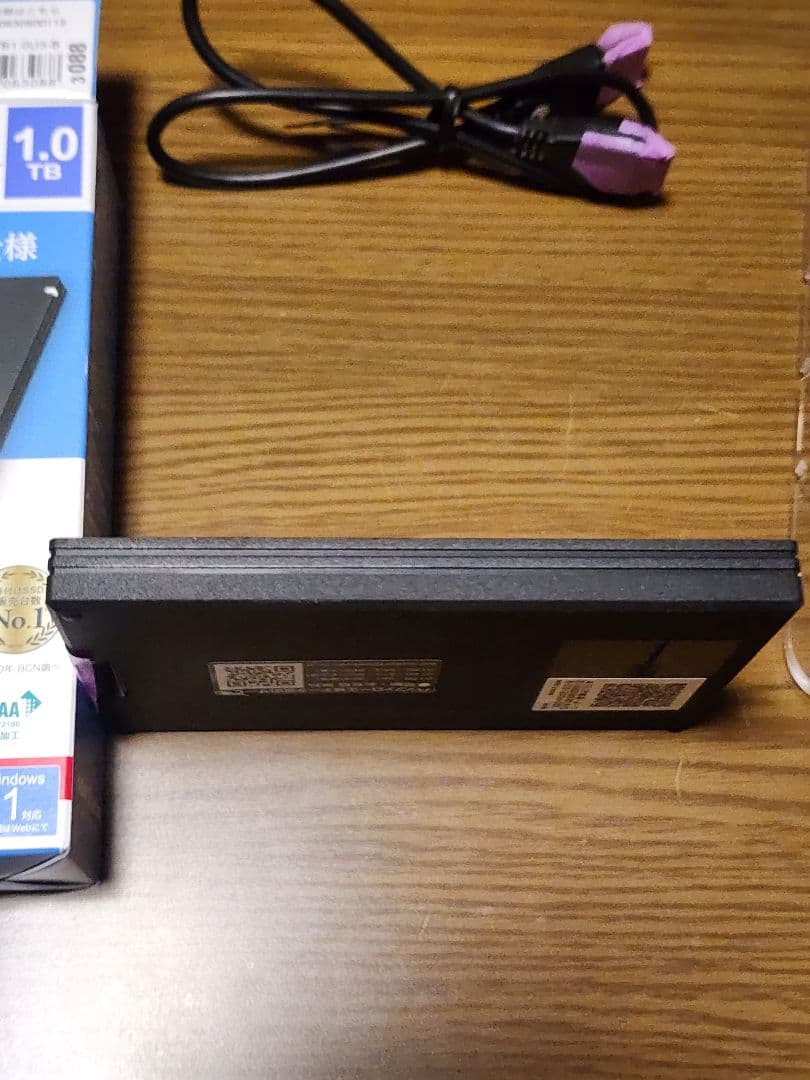 BUFFALO 1TB ポータブルSSD SSD-PGVB1.0U3-B