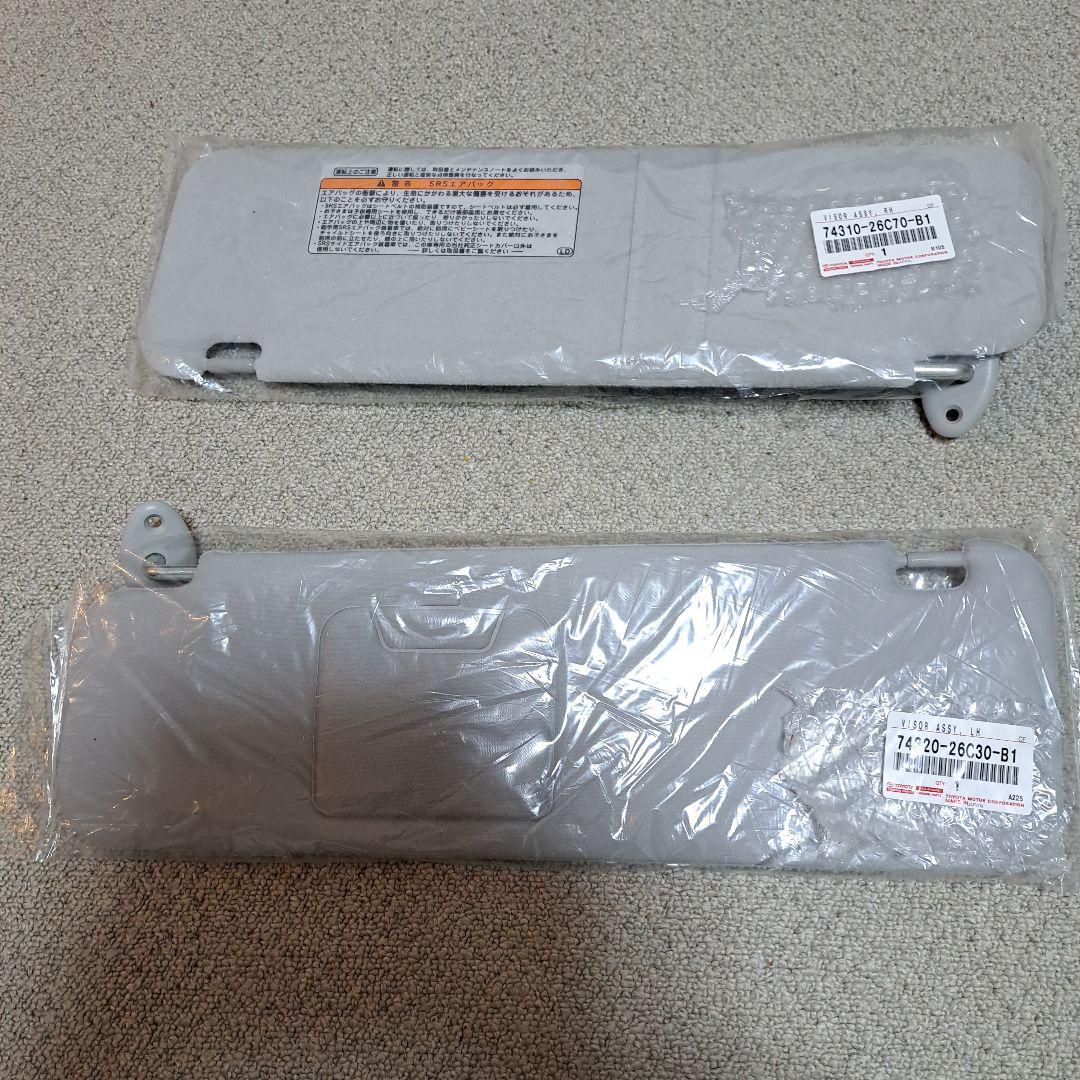 新品トヨタ、ハイエース200系、サンバイザー