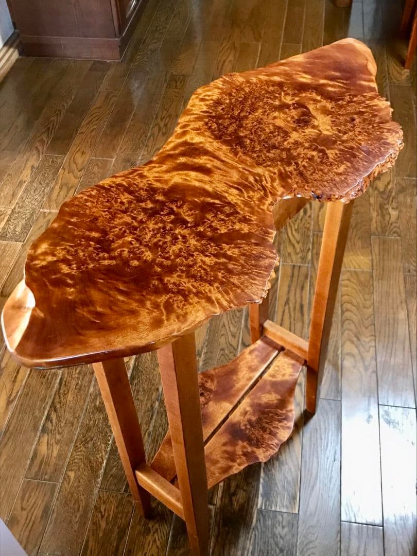 こぶのハイテーブル　カバ　瘤杢　瘤板　無垢材　拭き漆　展示品処分