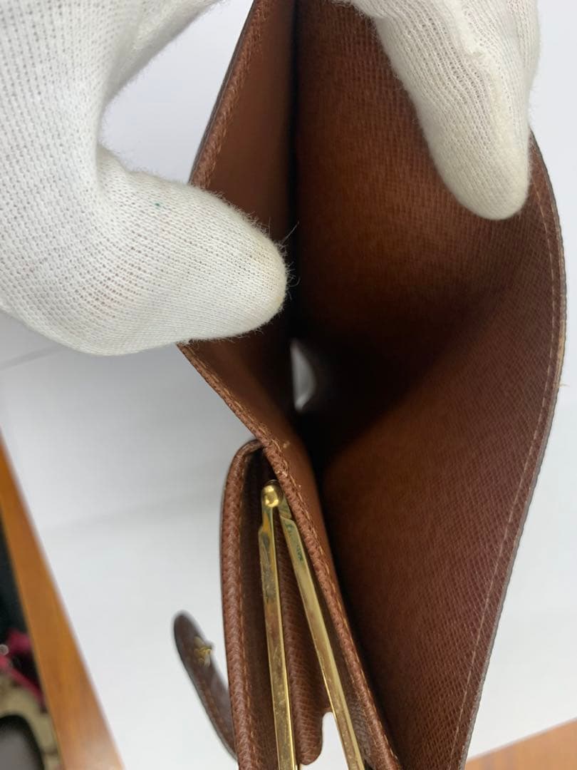 ルイヴィトン モノグラム 二つ折りがま口財布 ヴィエノワ　ポルトモネ