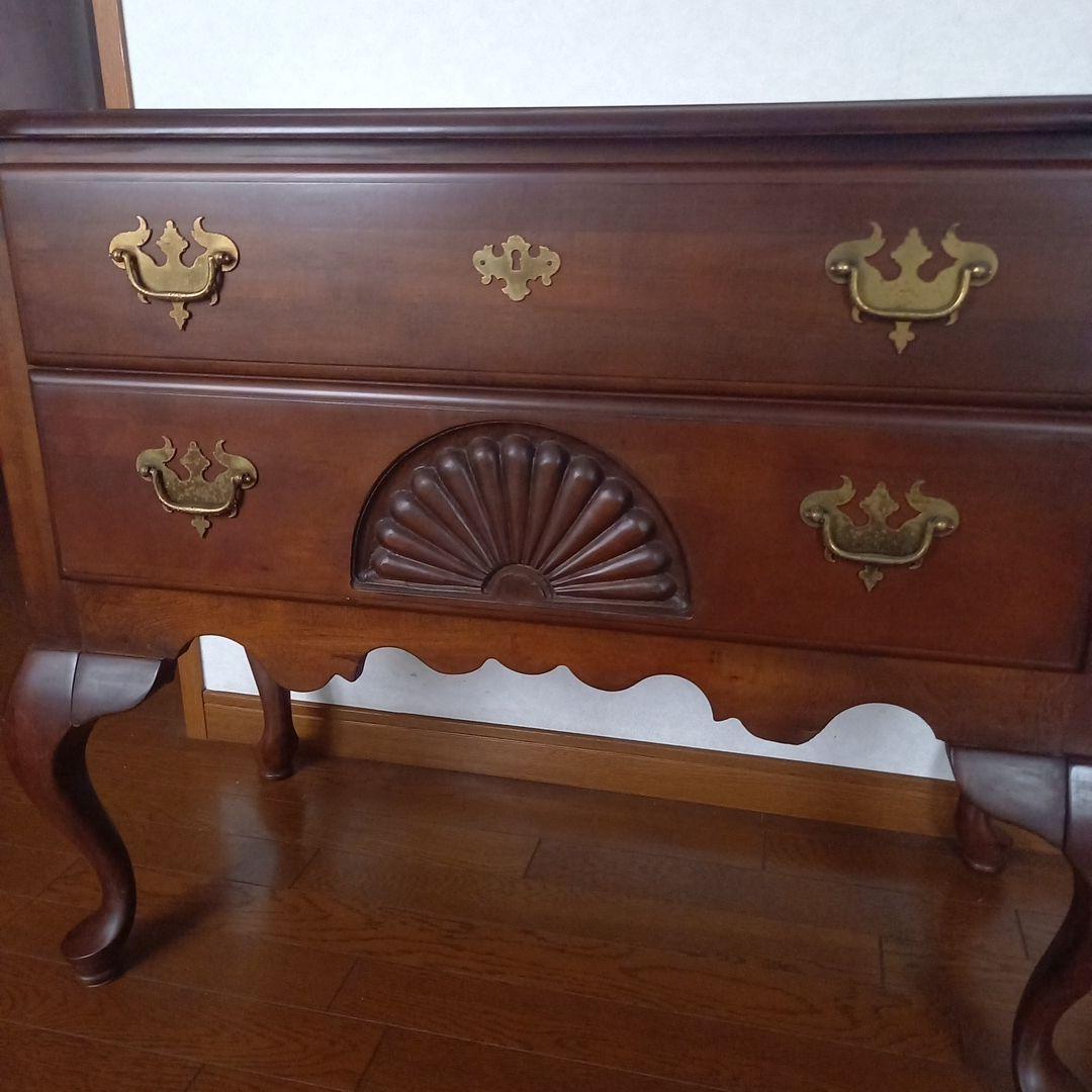 ばあちゃんアンティークチェスト 猫足　2引き出し ￥29800