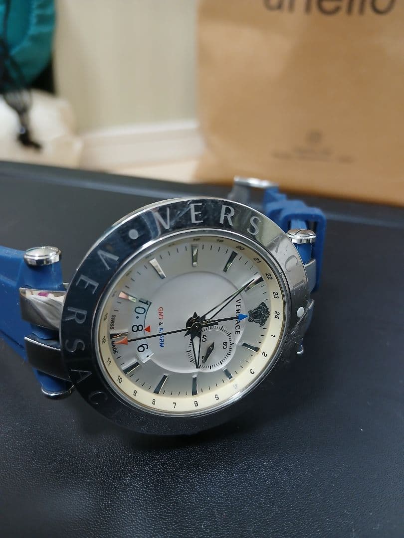 時計 VERSACE V-Race GMT ALARM