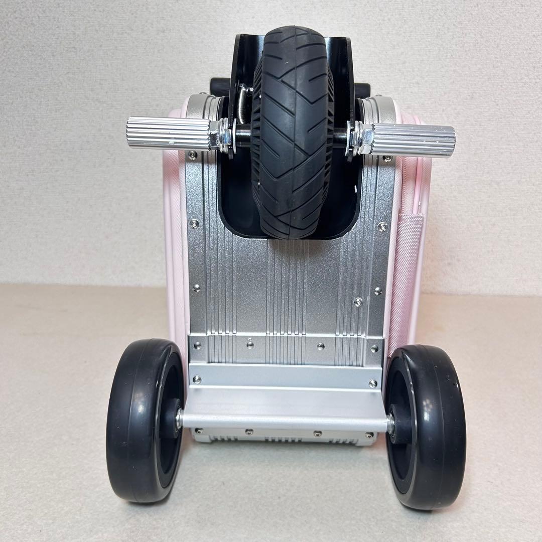 【ほぼ未使用】乗れるキャリーケース　Airwheel ROBOT SE3S