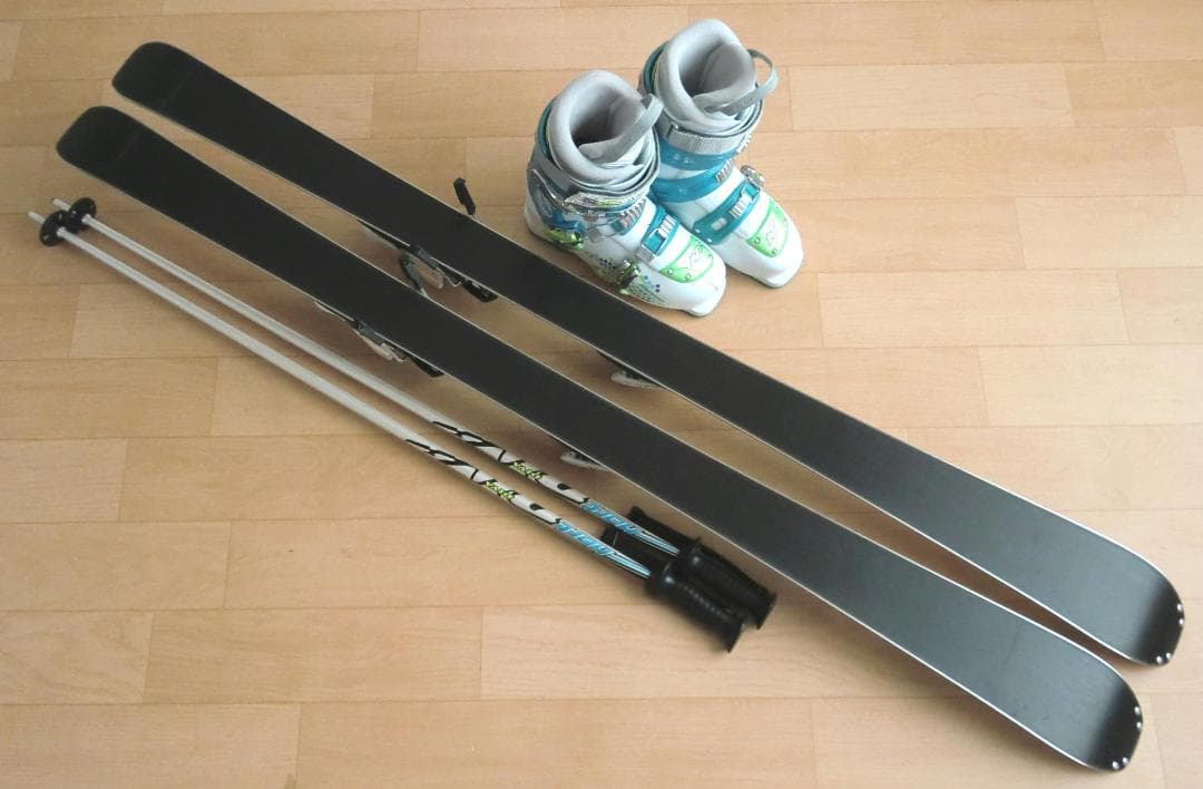 ■12月・1月限定■送料無料■アトミック■女性用スキーセット■152/25.5■