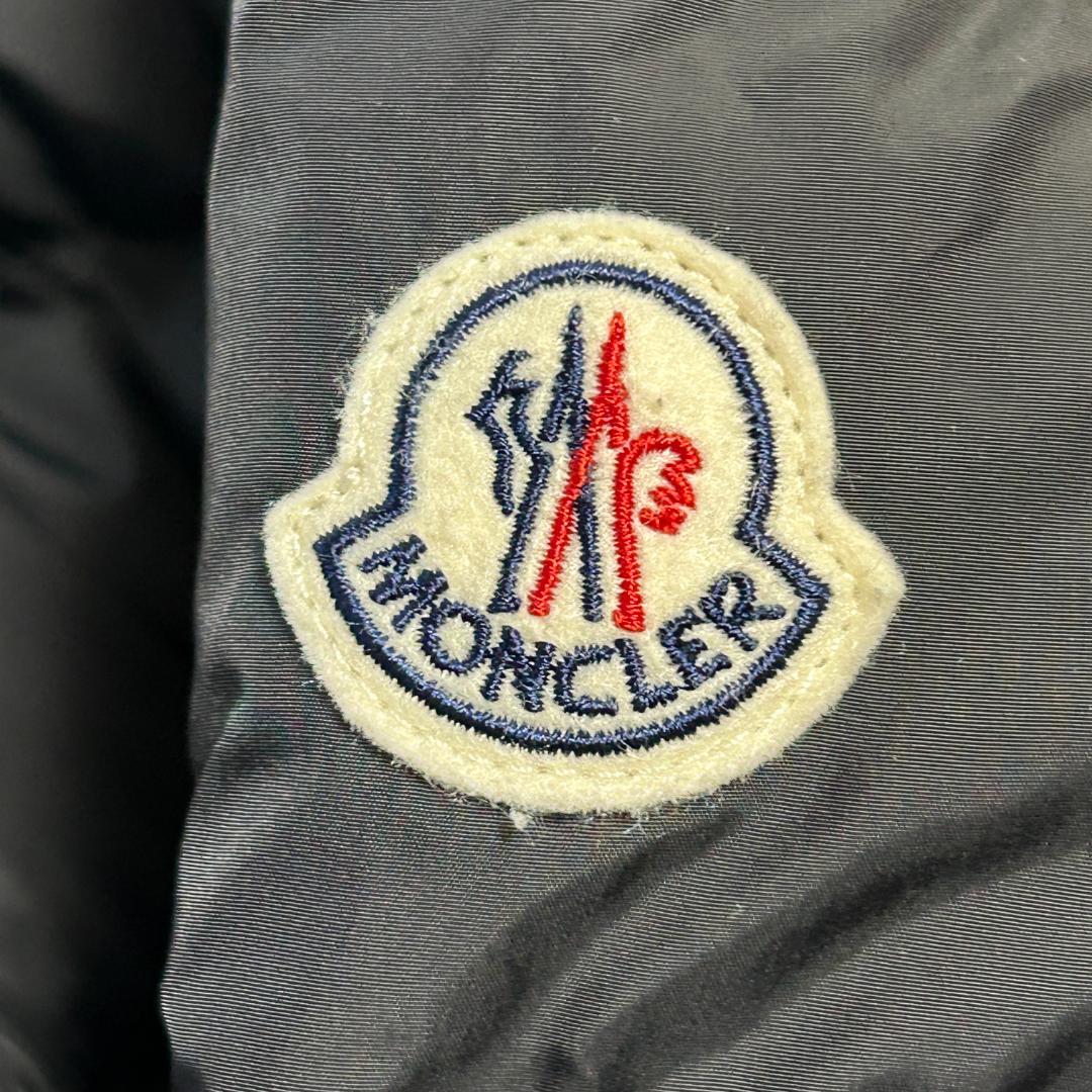 極美品　モンクレール　CLION　クリオン　ダウンジャケット　フォックスファー