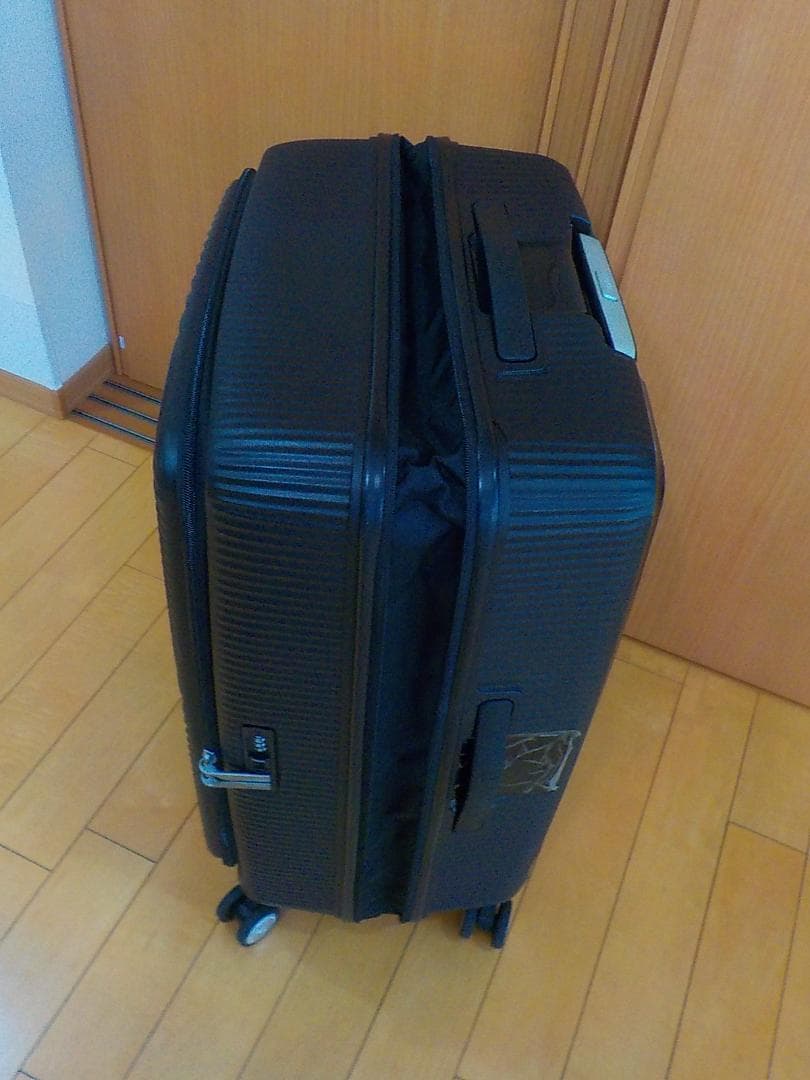 アメリカン ツーリスター 114L 75 cm エキスパンダル Lサイズ