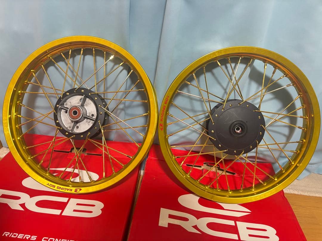 スーパーカブ50 未使用RCBホイール185-17ベアリング交換済みブレーキ付き