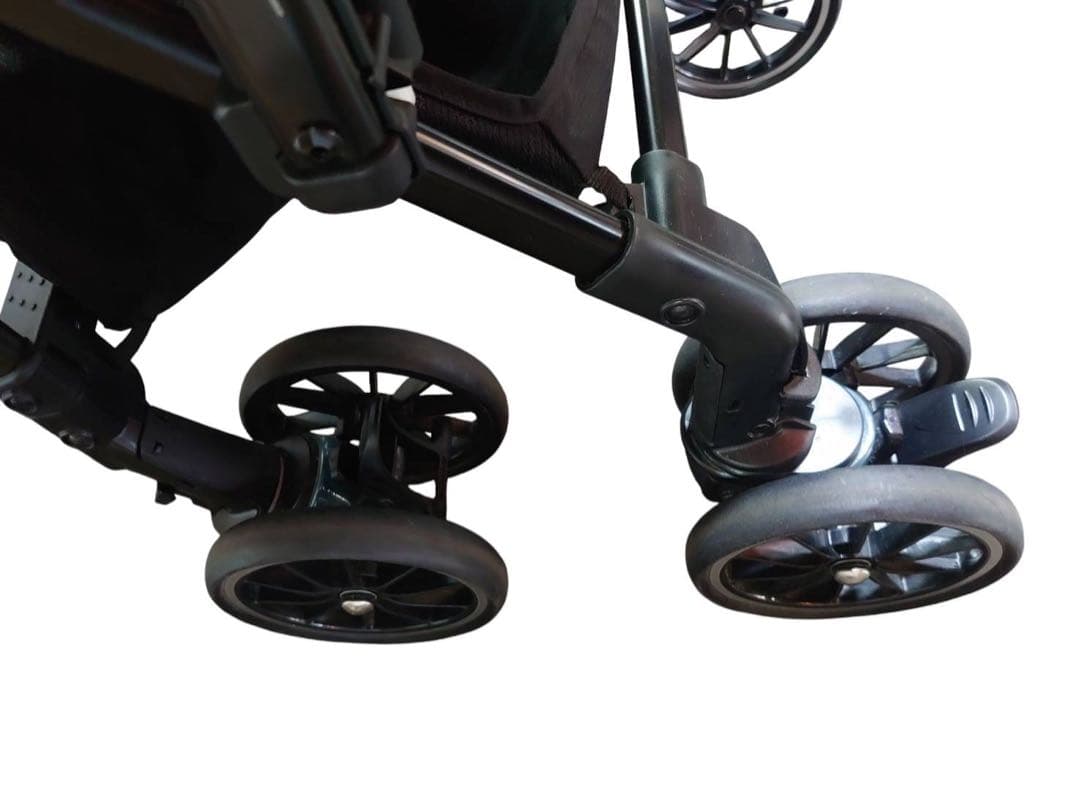 コンビベビーカー スゴカルα4キャスlight エッグショックHS