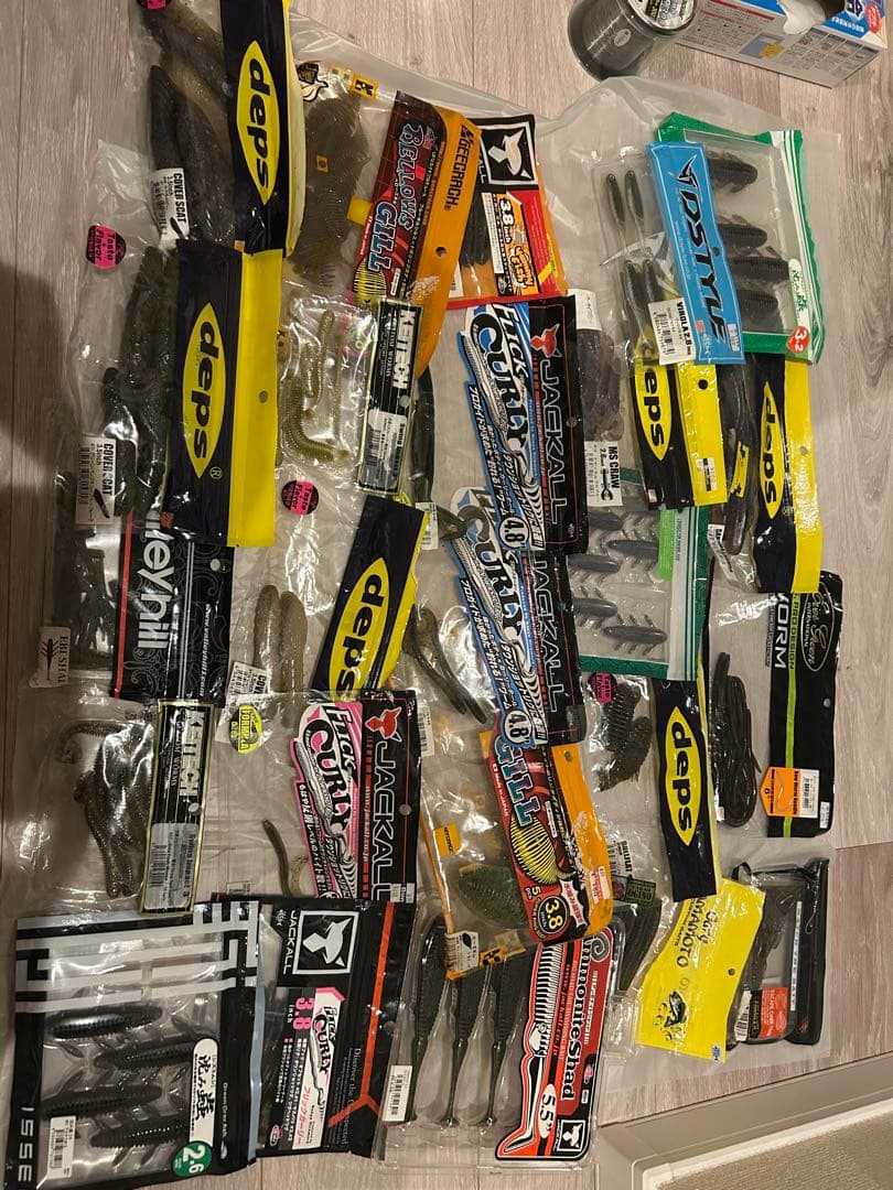 【お得！バス釣り引退】人気ワーム・ルアー・フック等まとめ売り！！