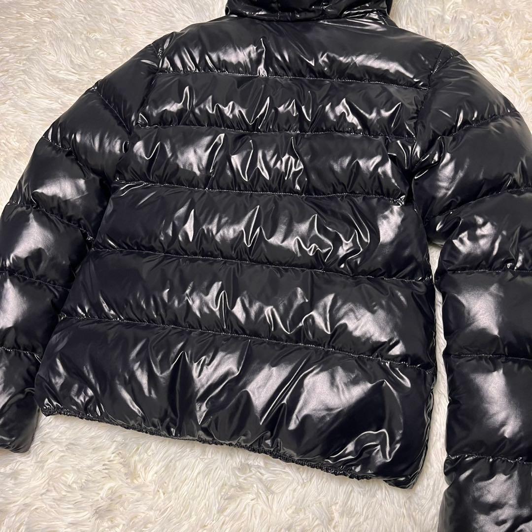 【美品】✨デュベティカ ダウンジャケット 44 ＸＬ