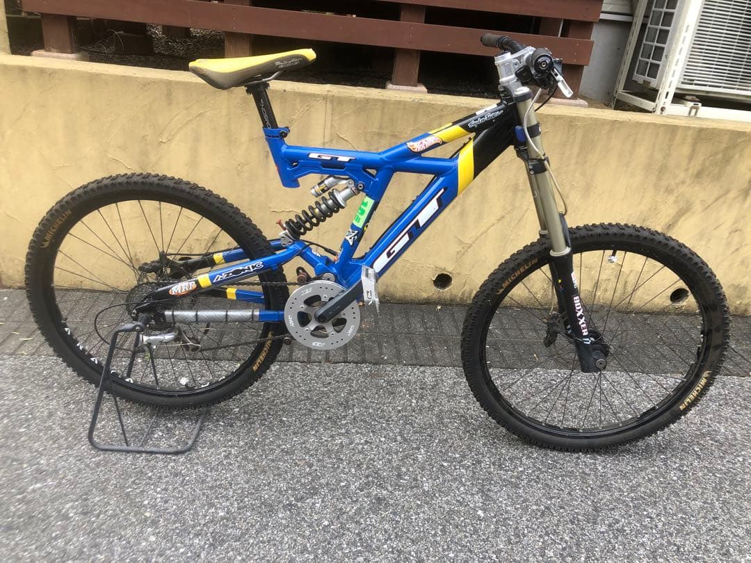 GT マウンテンバイク DH-I Team