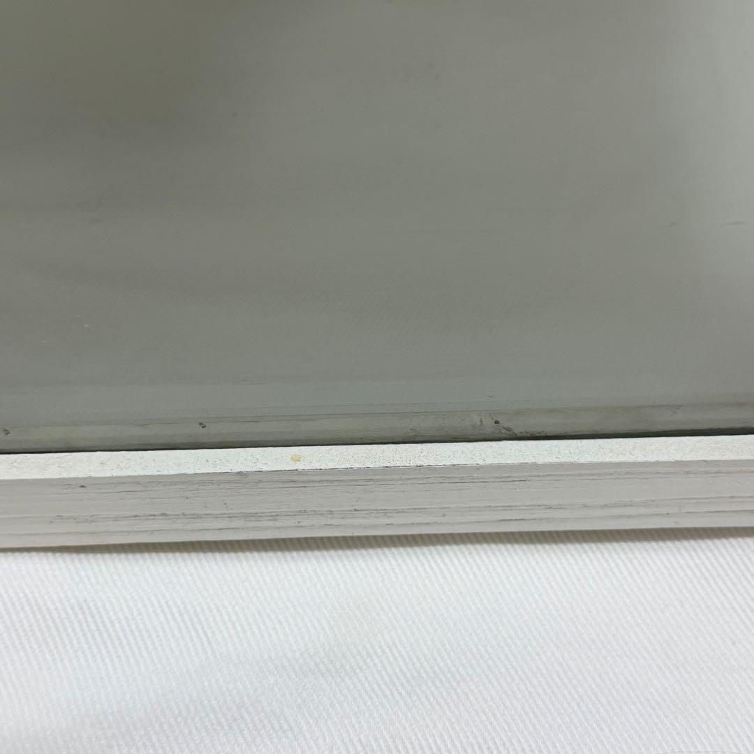 ガラスキャビネット アンティーク調 背面ミラー