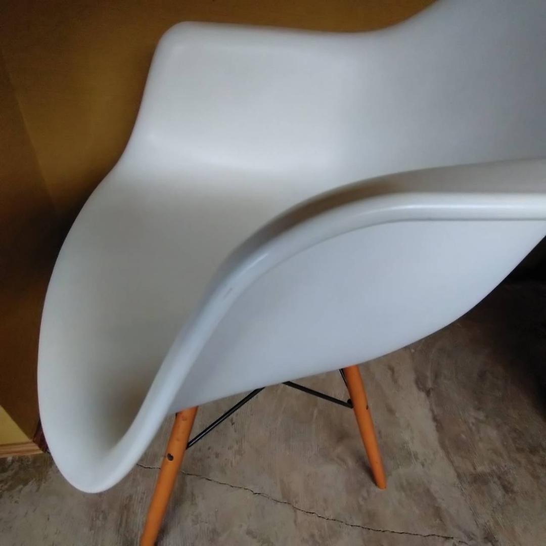 ハーマンミラー　イームズ　アームシェルチェア　座面シート付　③