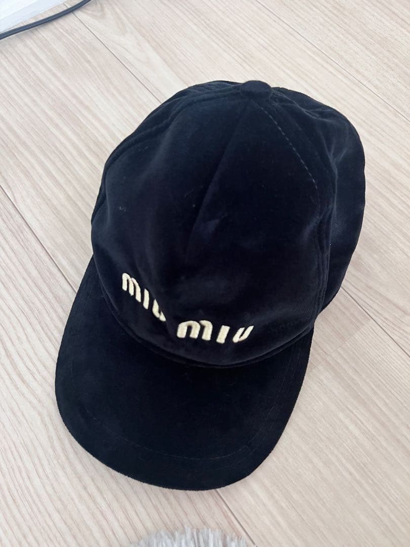 値下げしました miumiu ベロアキャップ❤︎
