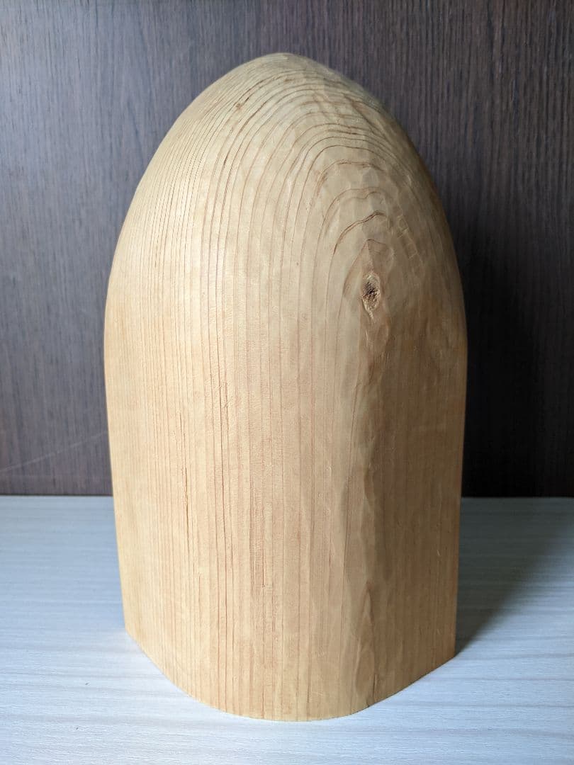 優しい心の平和観音さま　完全手彫り　　作品番号 Ｌ−13　　彫刻家　岩村一博
