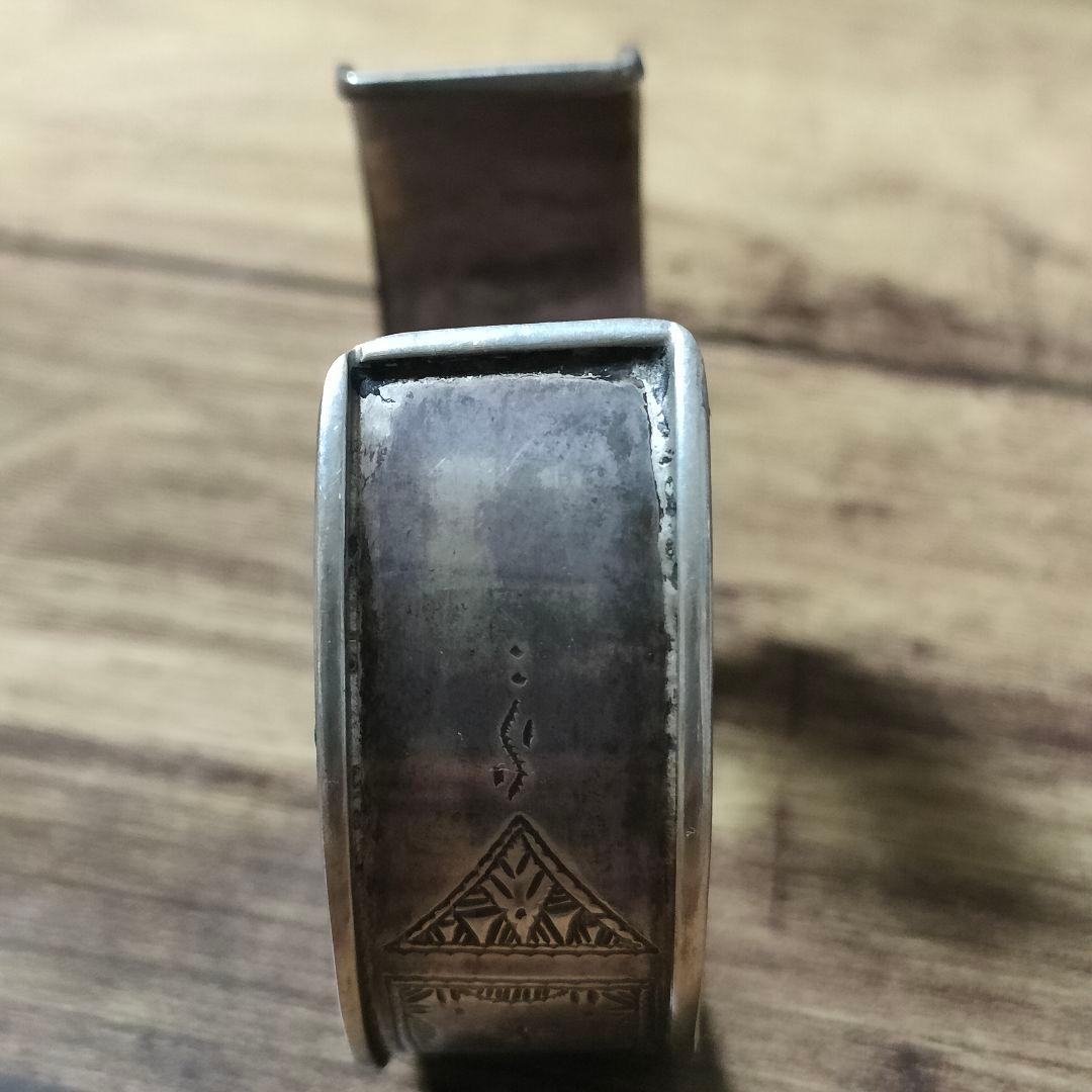 り*ん様 サハラ砂漠　トゥアレグ族　ハンドメイド　シルバーバングル