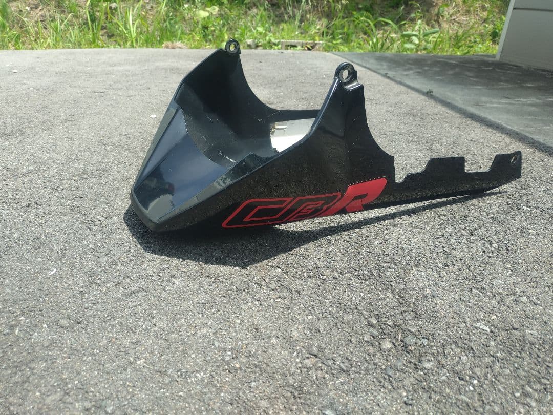 CBR400F　純正アンダーカウル