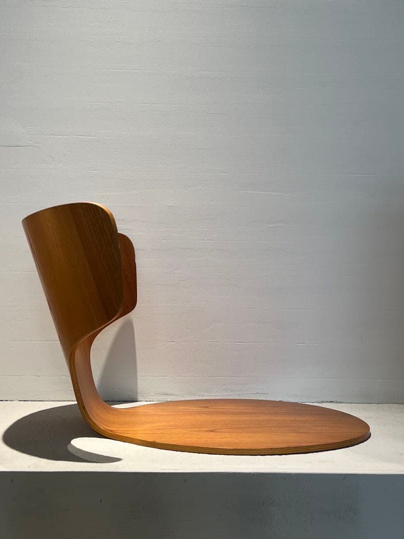 セール 希少 天童木工 剣持勇 ヴィンテージ カブト座椅子／欅材プライウッド