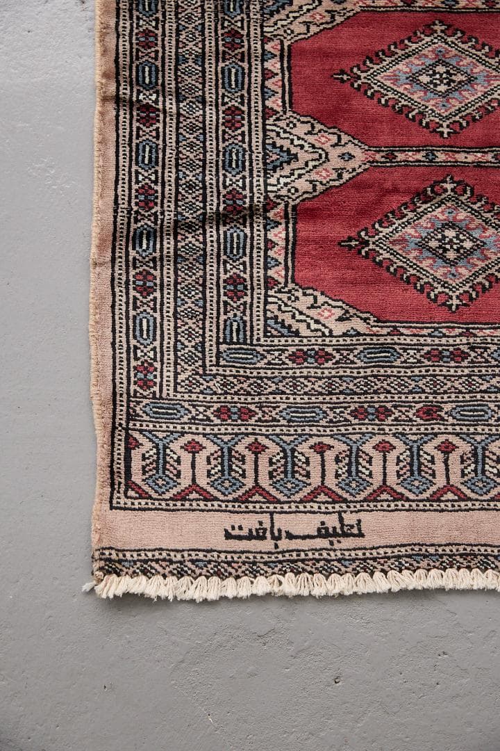 ヴィンテージラグ　トライバルラグ　ラホール産（102×62cm）赤　グレー　黒