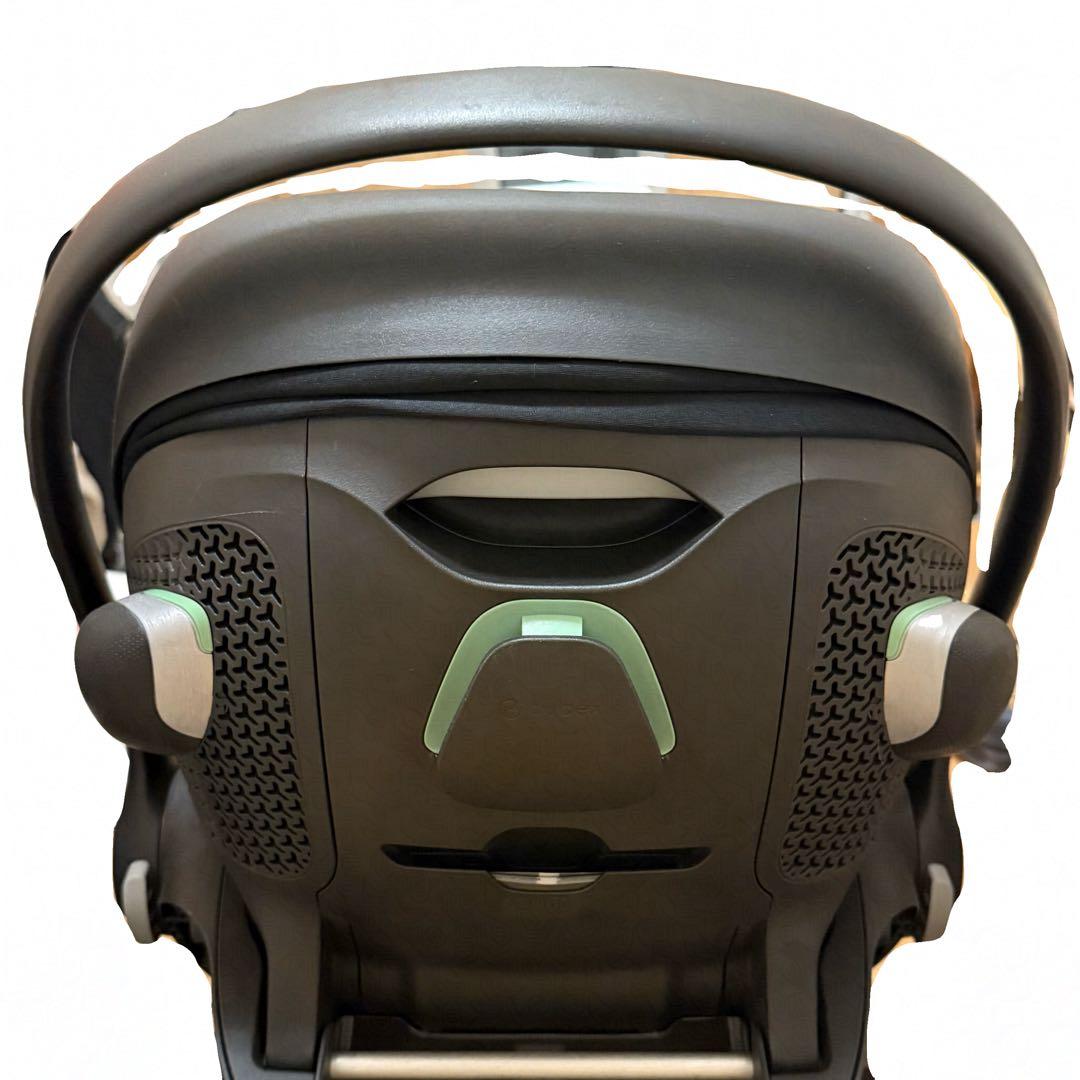 2024年版 リベル アーモンドベージュ & クラウドG i-Size 等3点