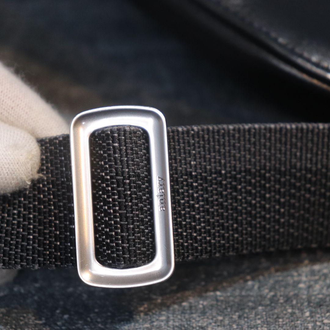 未使用級 アニアリ ボディバッグ アンティークレザー