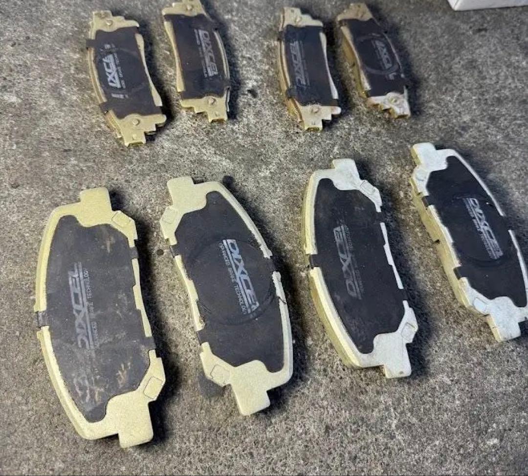 1台分　DIXCEL（ディクセル）Xタイプ ブレーキパッド 30アルヴェル