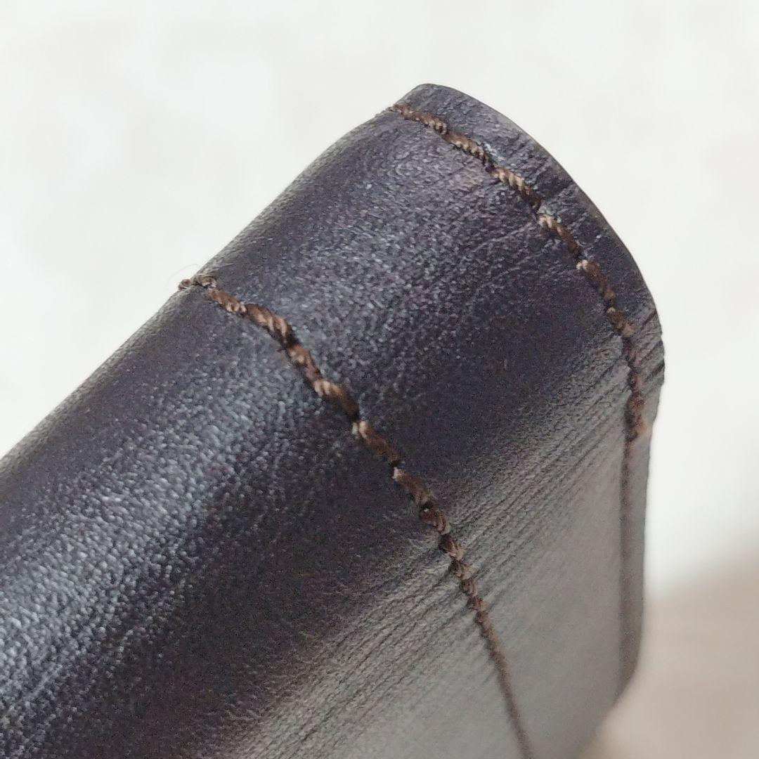 Louis Vuitton ダークブラウン 二つ折り財布