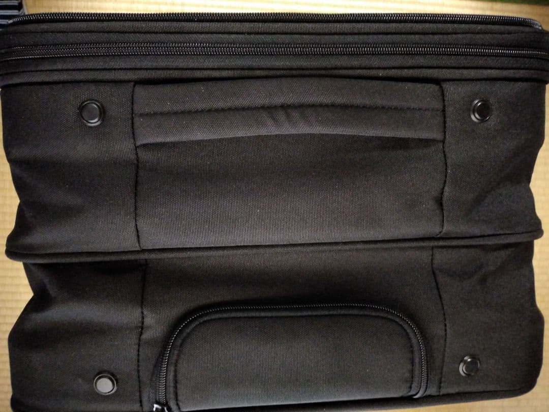 【廃盤品】無印良品　半分の厚みで収納できるソフトキャリーケース　S