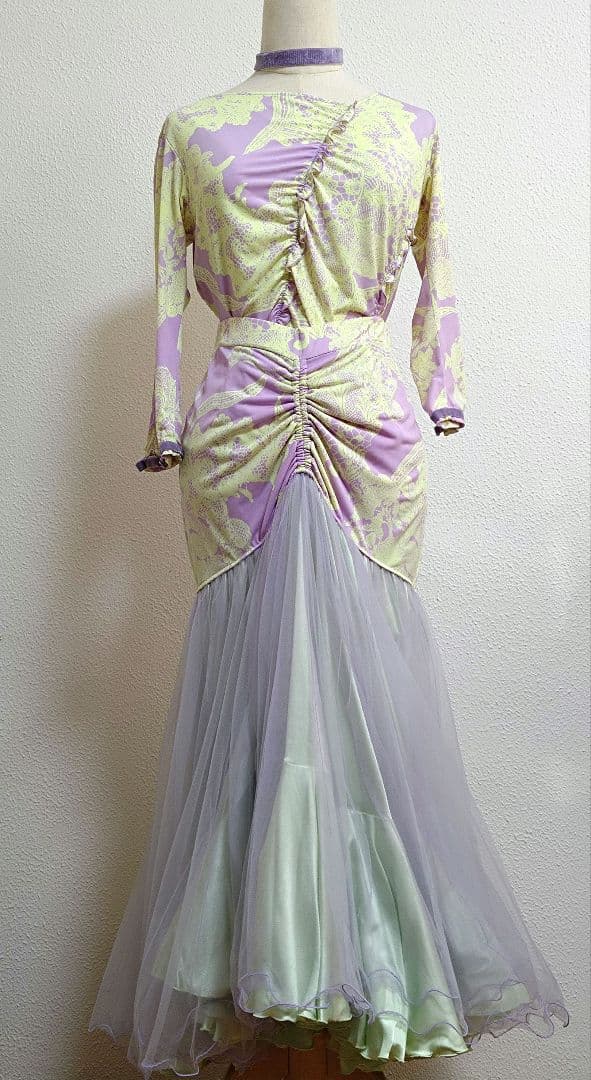 SALE☆チャコット　社交ダンス　L トップス　スカート 定価80300円