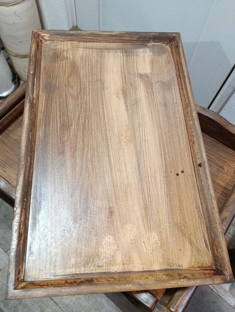 美容室　木製ワゴン