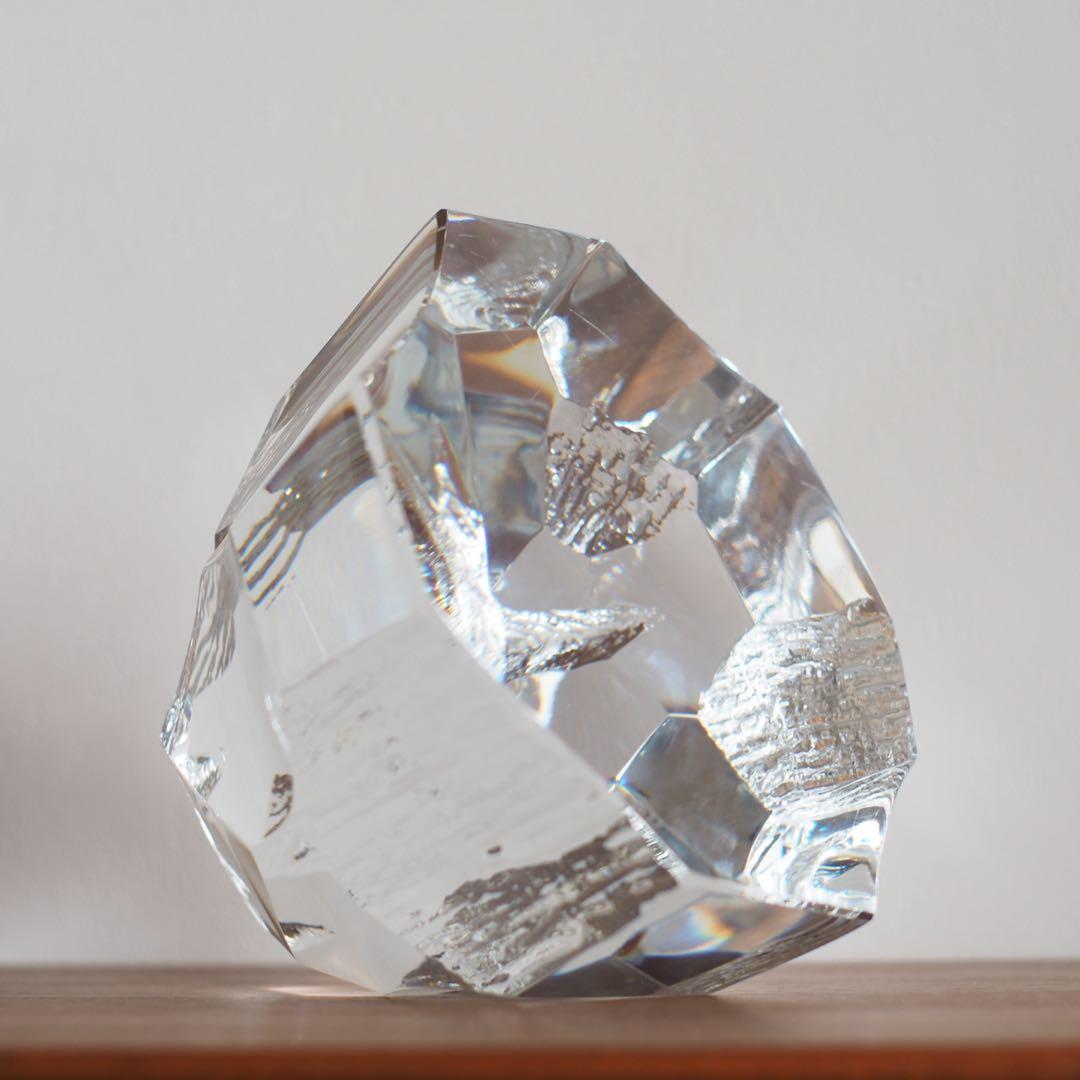 氷のオブジェ　クリスタル