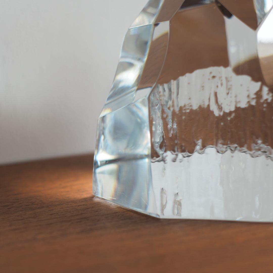 氷のオブジェ　クリスタル