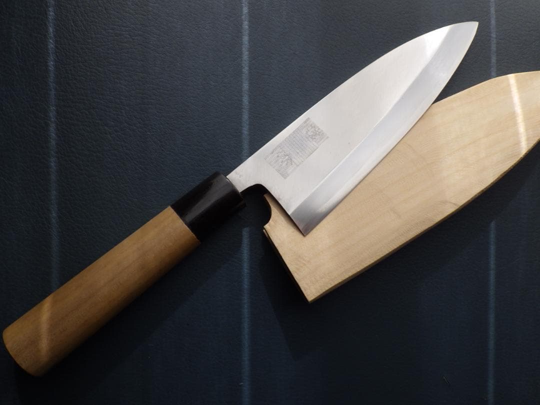 正義作★出刃包丁・本水牛天然木柄★㊨手研ぎ済み・堺打刃物▲記名有▲