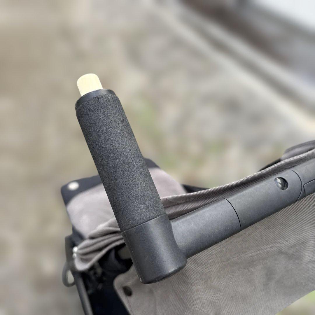 サイベックス　リベル　グレー　軽量折りたたみベビーカー 黒/グレー