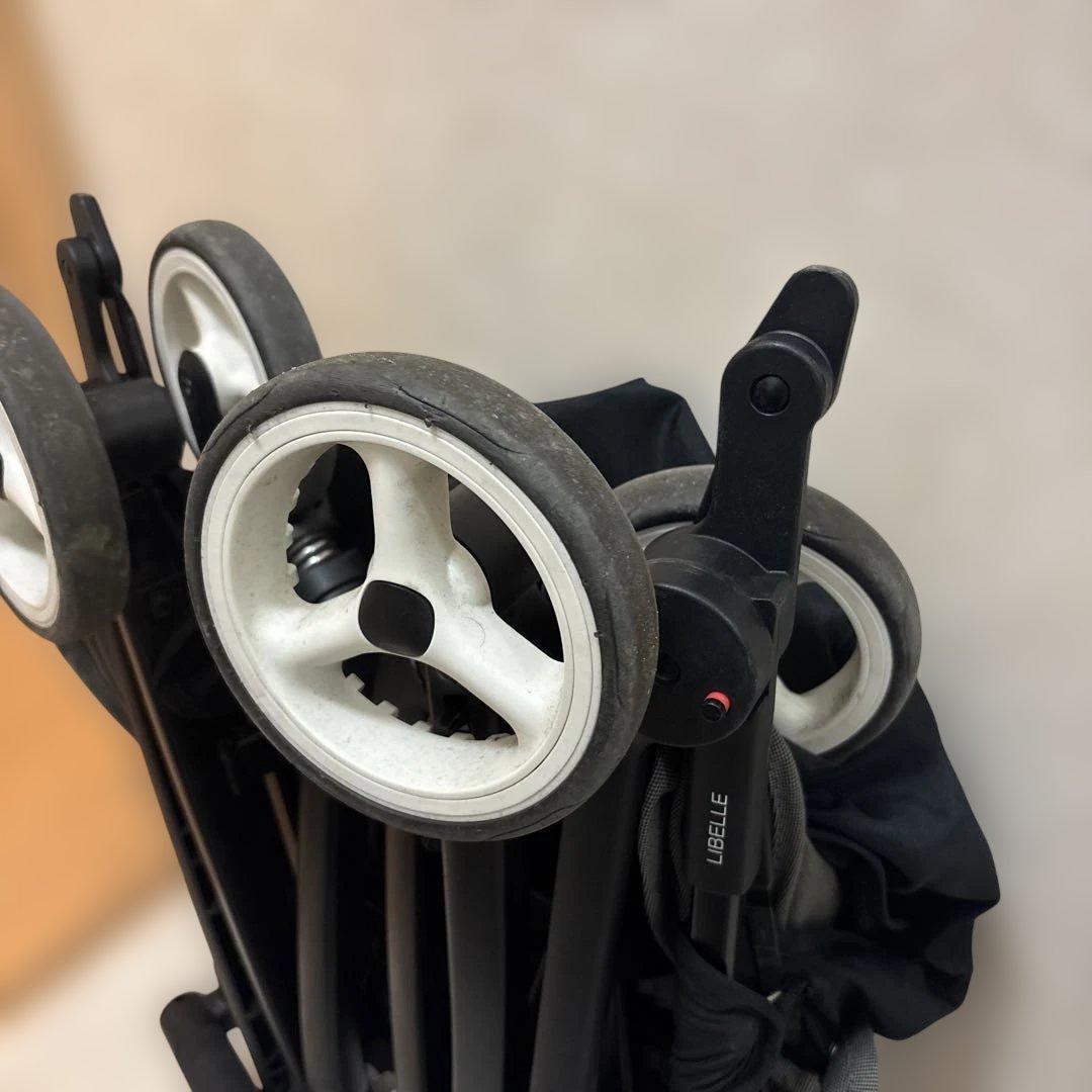 サイベックス　リベル　グレー　軽量折りたたみベビーカー 黒/グレー