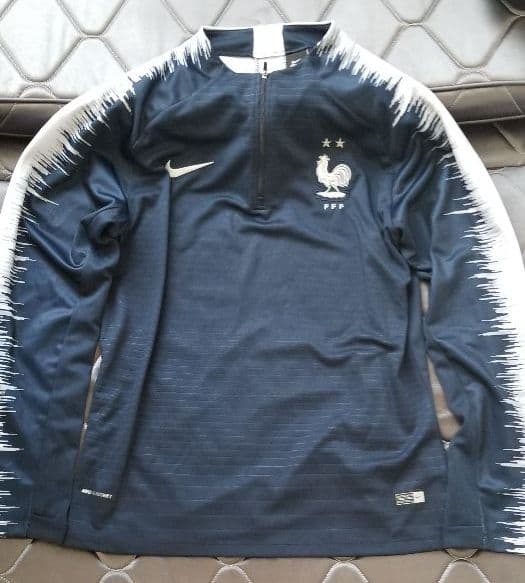 サッカー、フランス代表、ジャージ上下、海外製XL、2018年W杯優勝後のモデル