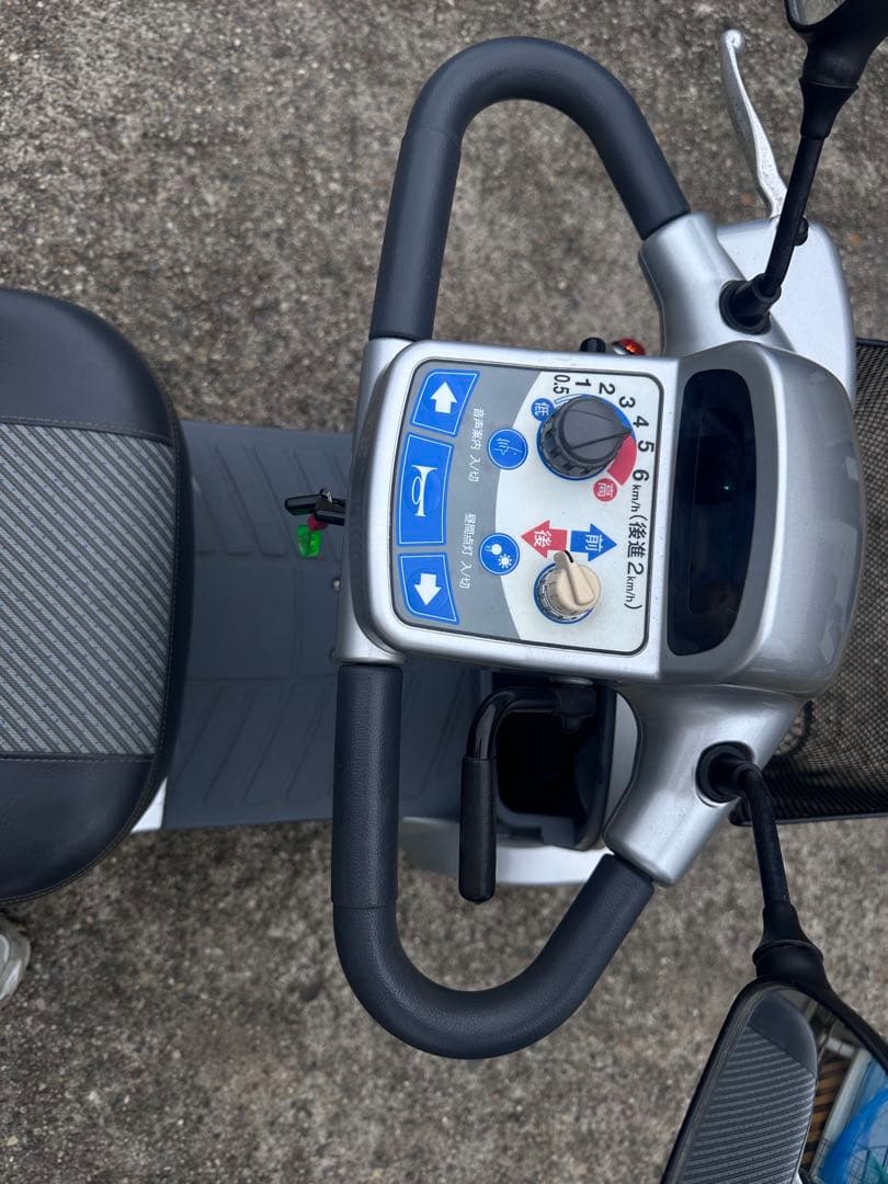 美品！電動車椅子 シニアカー SERIO セリオ SBT40