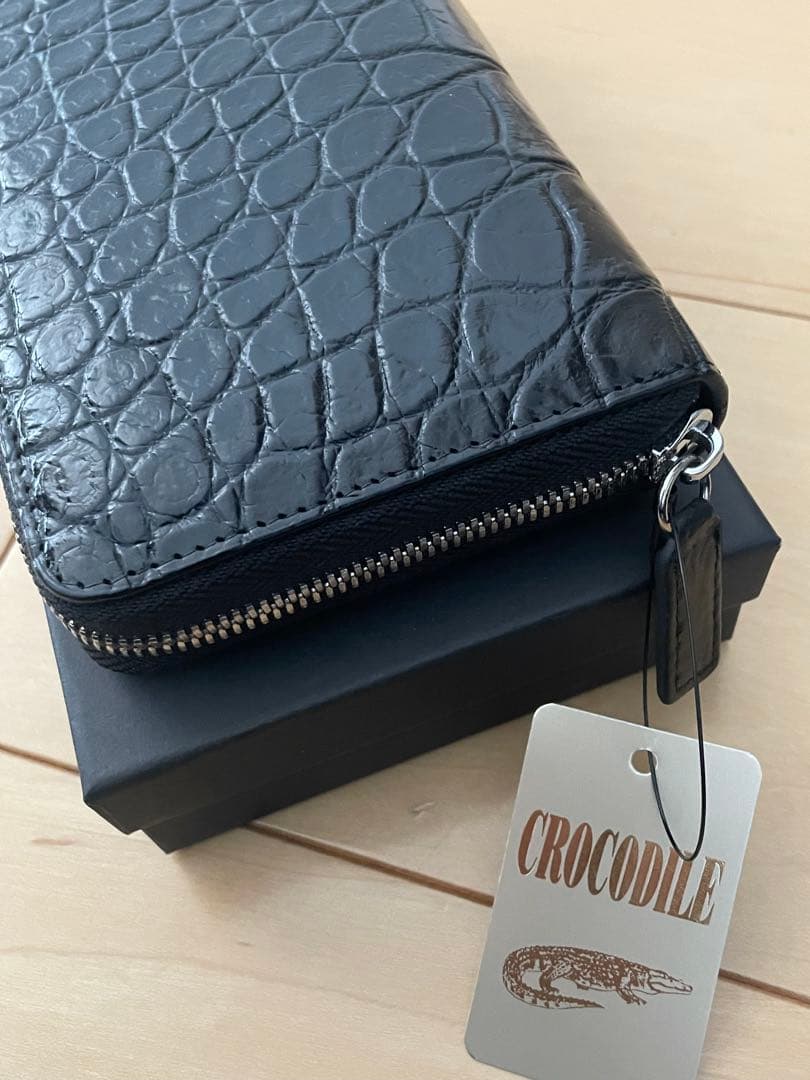本物クロコダイル一枚革　シャムクロコダイル長財布　ブラック