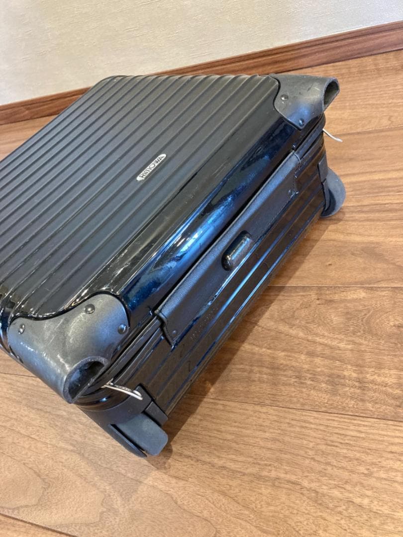 リモワ サルサ ビジネストローリー キャリーケース 2輪 23L