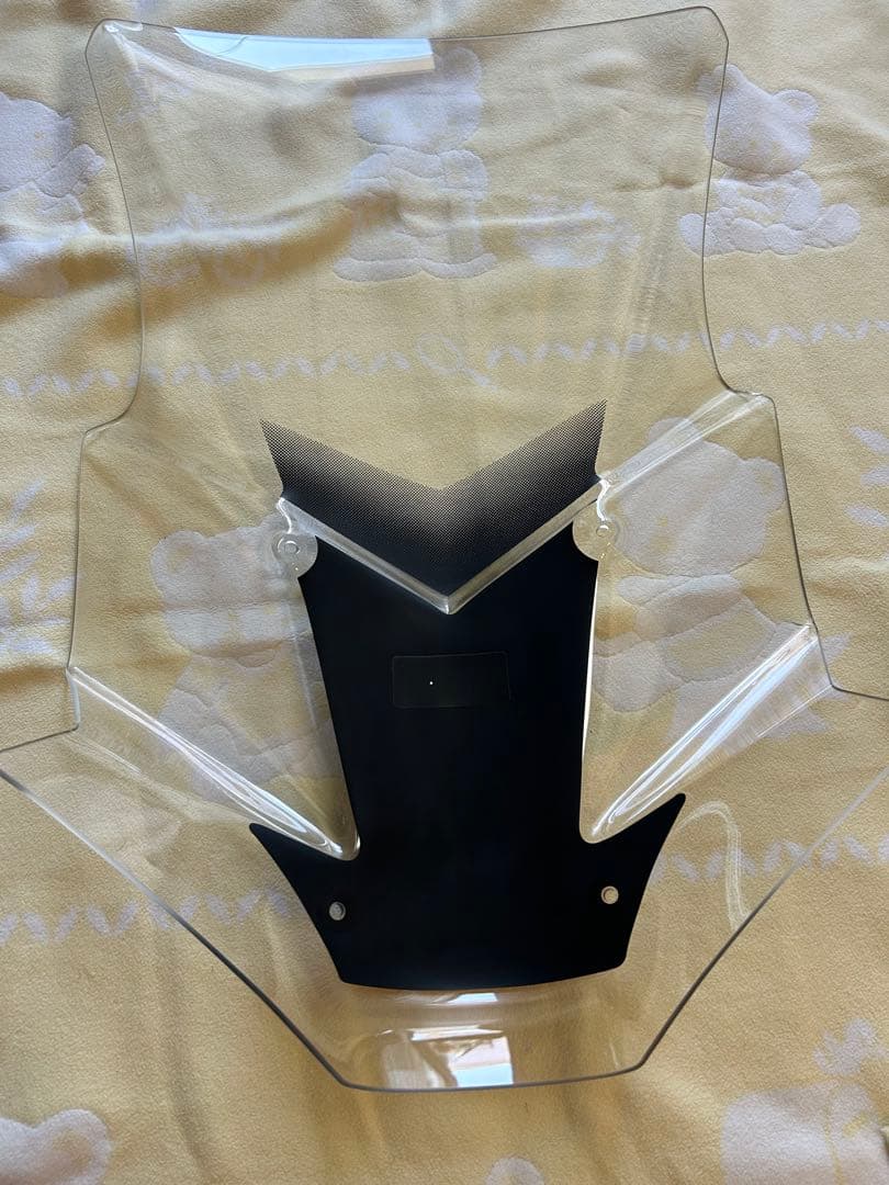 GIVI ウィンドシールド アクリル　x-adv