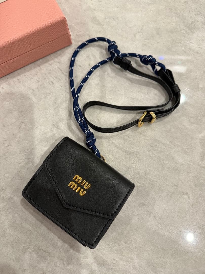 ミュウミュウ バッグチャーム コードチャーム