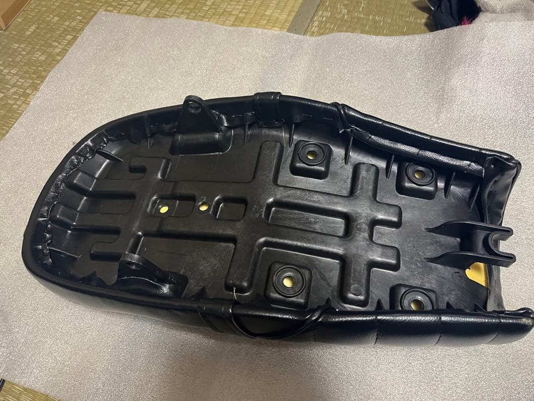 ホンダ エイプ50 タックロール　シート エイプ エイプ100 シート　APE