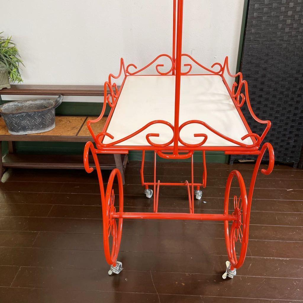 r118 ディテールにこだわったエレガントな雰囲気のワゴン ディスプレイワゴン