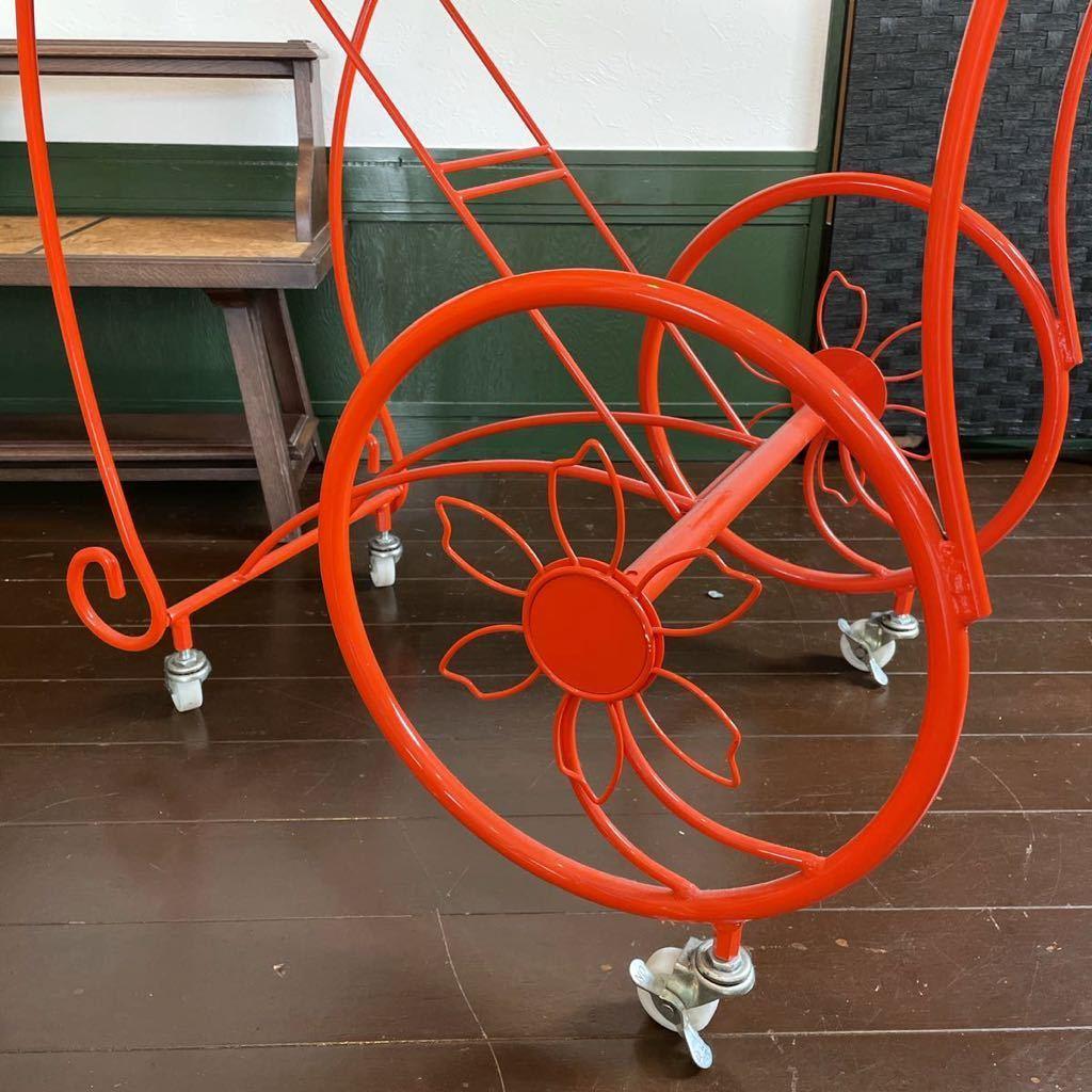 r118 ディテールにこだわったエレガントな雰囲気のワゴン ディスプレイワゴン