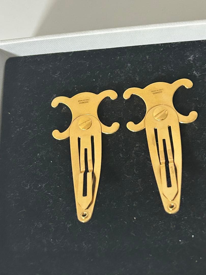 CELINE ヘアクリップ 2個セット 箱 巾着