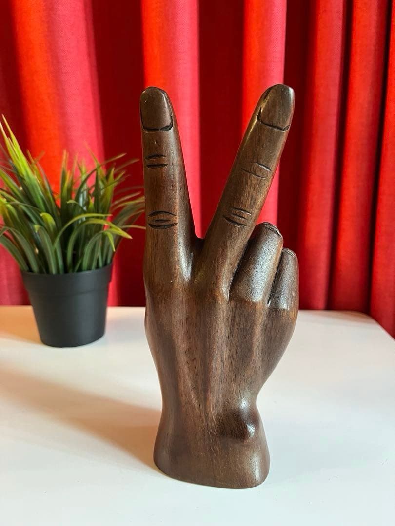 ヴィンテージ　木製　ハンド　ピースサイン　70'sアメリカ　彫刻　手　オブジェ