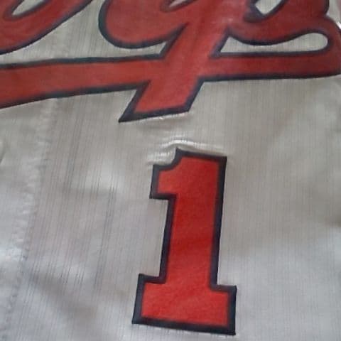 カープユニフォームハイクオリティー鈴木誠也選手背番号1！Lサイズ！完売品！